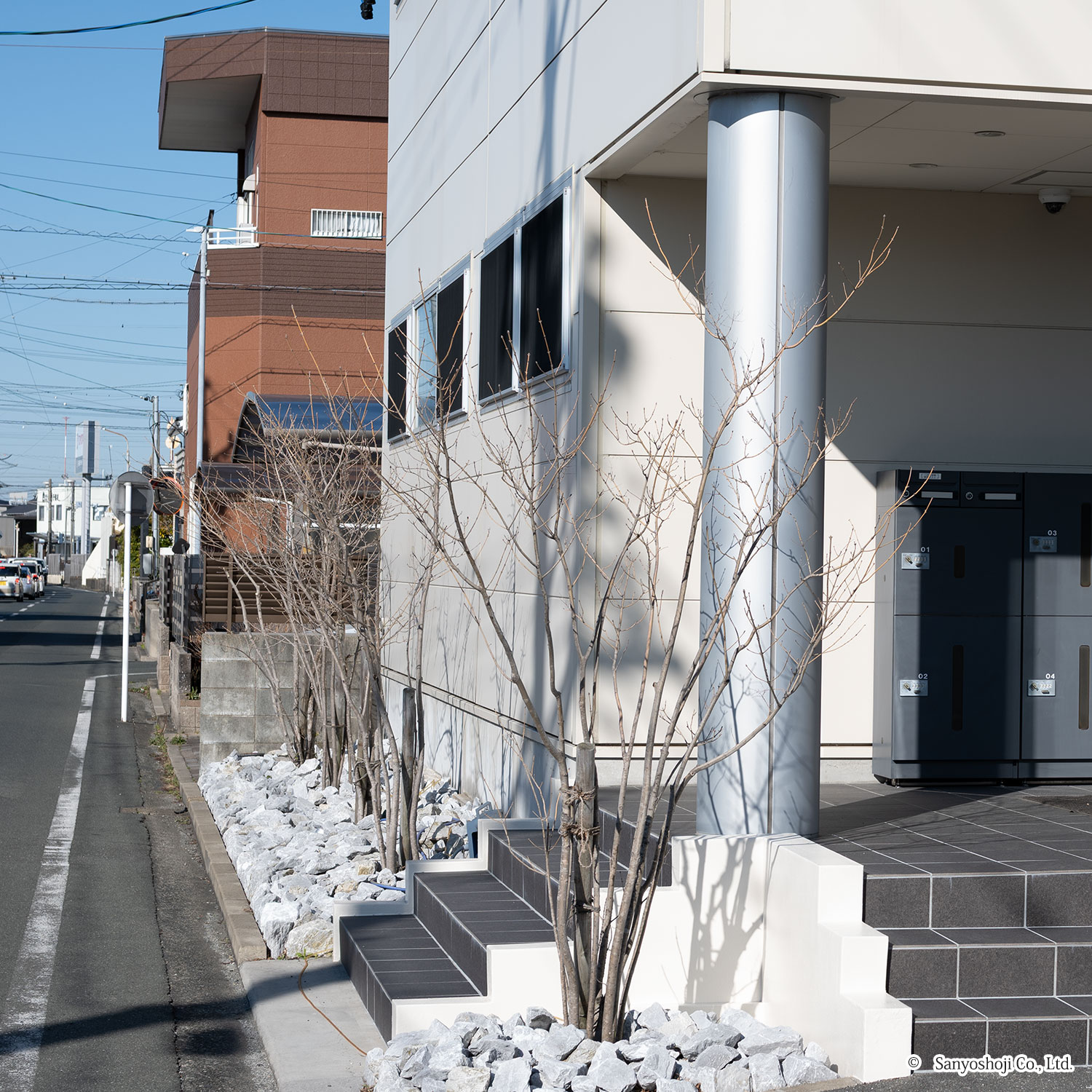 三洋商事工具の三河屋の玄関